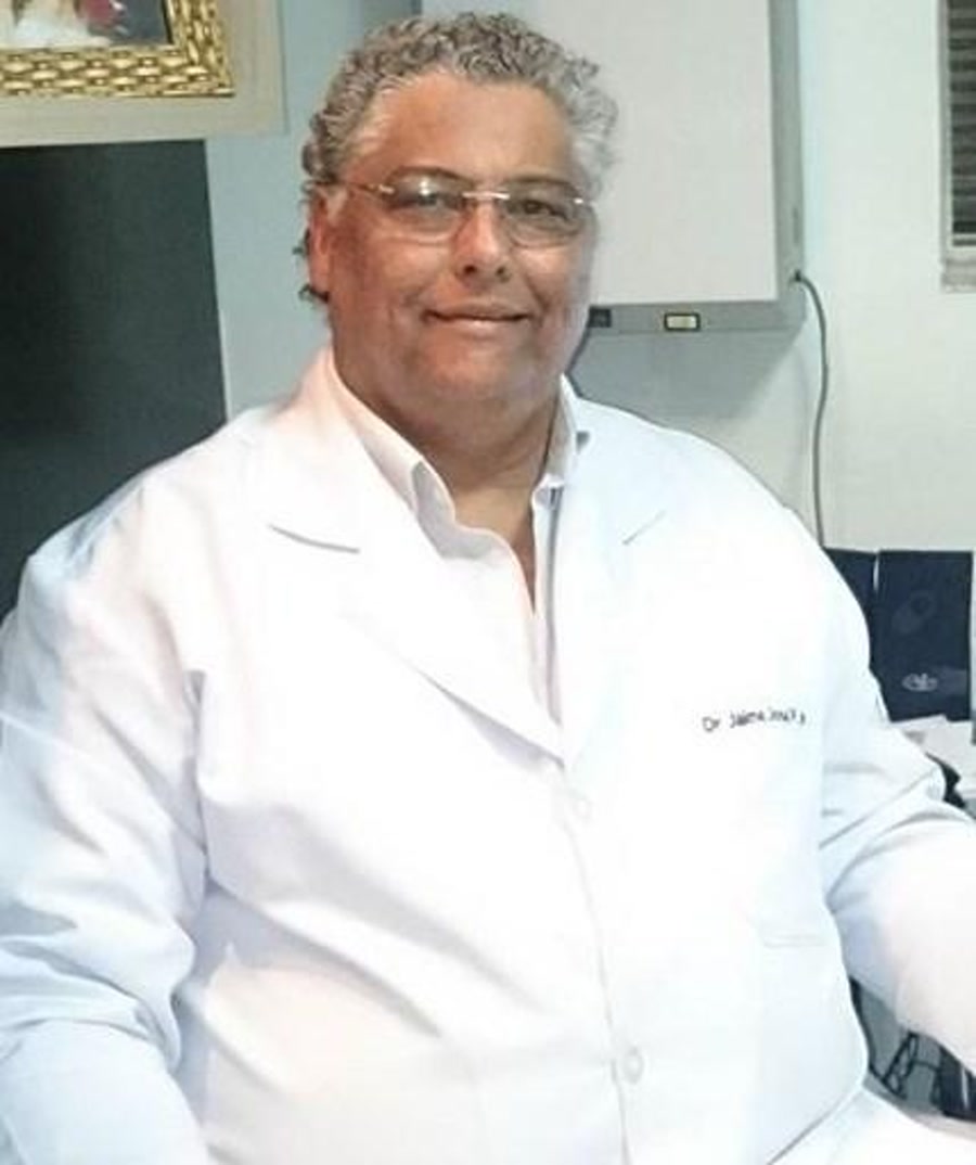 Dr. Jaime José Pereira Junior, cirurgião coloproctologista